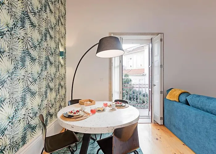 Apartment Colorful Flat *