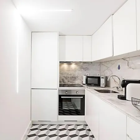 Apartment Colorful Flat