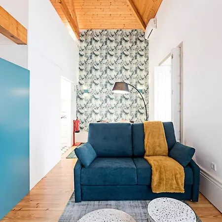 Colorful Flat Apartment *