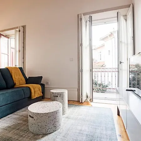 Colorful Flat Apartment *